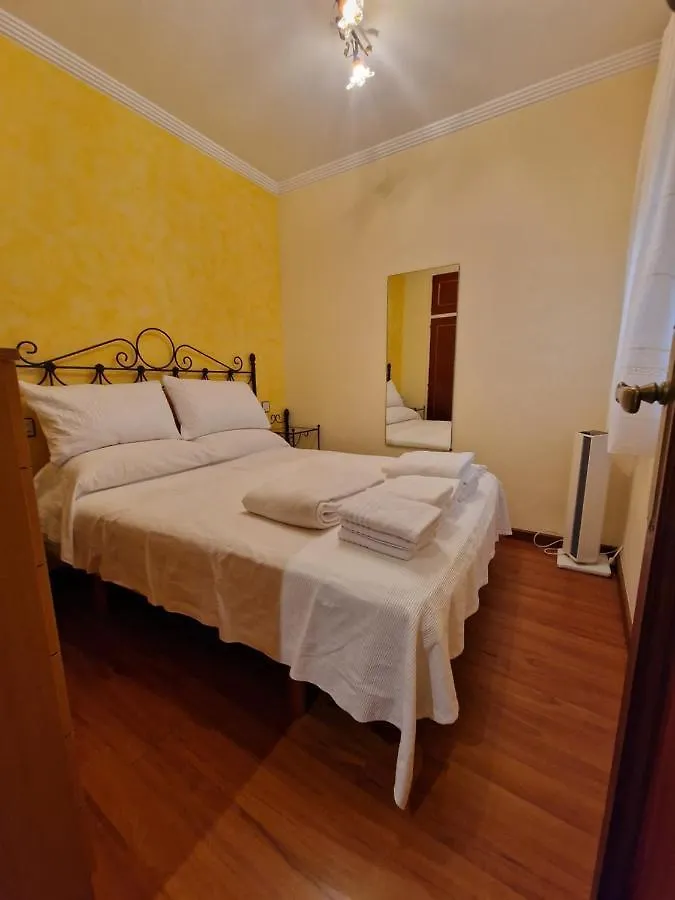 Primi Apartment Roses Spain
