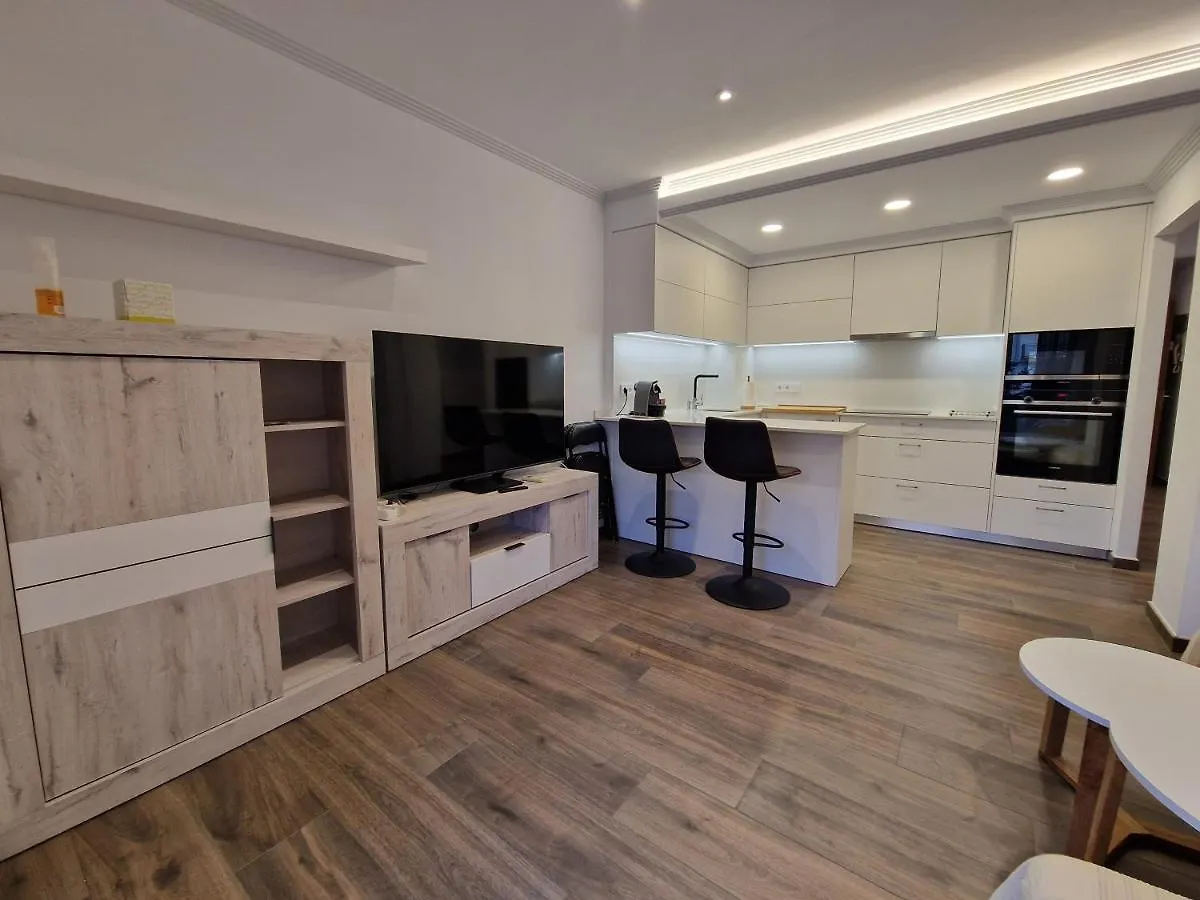 Primi Apartment Roses Spain